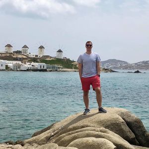 Meet your Posher, Eric